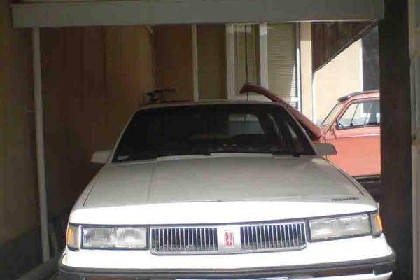خرید خودرو شورولت سلبرتی - 1990